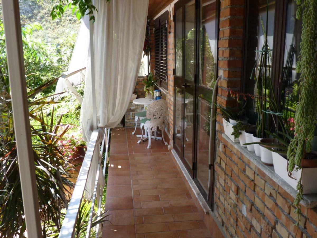 Holidaysora Taormina - Il Giardino Di Graziella Buitenkant foto